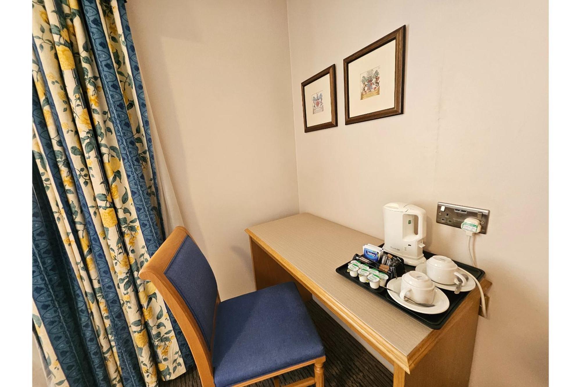 Oyo Blaby Westfield Hotel เลสเตอร์ ภายนอก รูปภาพ